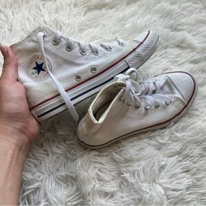 White converse youth size 2